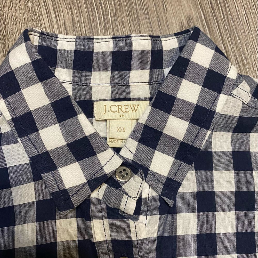 J crew navy and white xxs plaid shirt